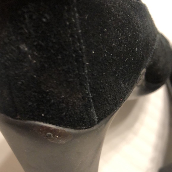 Women’s size 8 aerosoles black leather booties style at last with side zipper - Picture 6 of 15